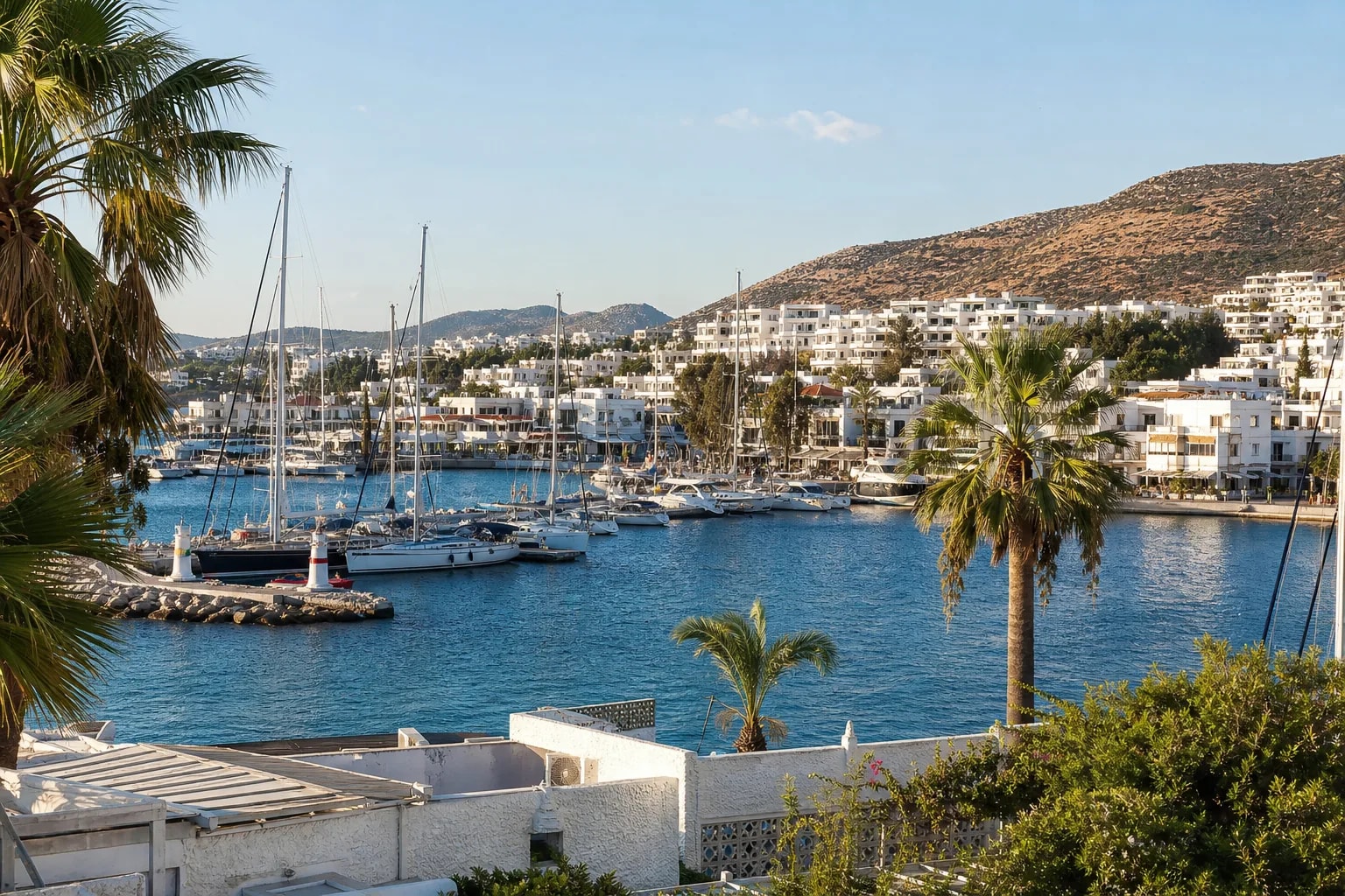 Turgutreis marina